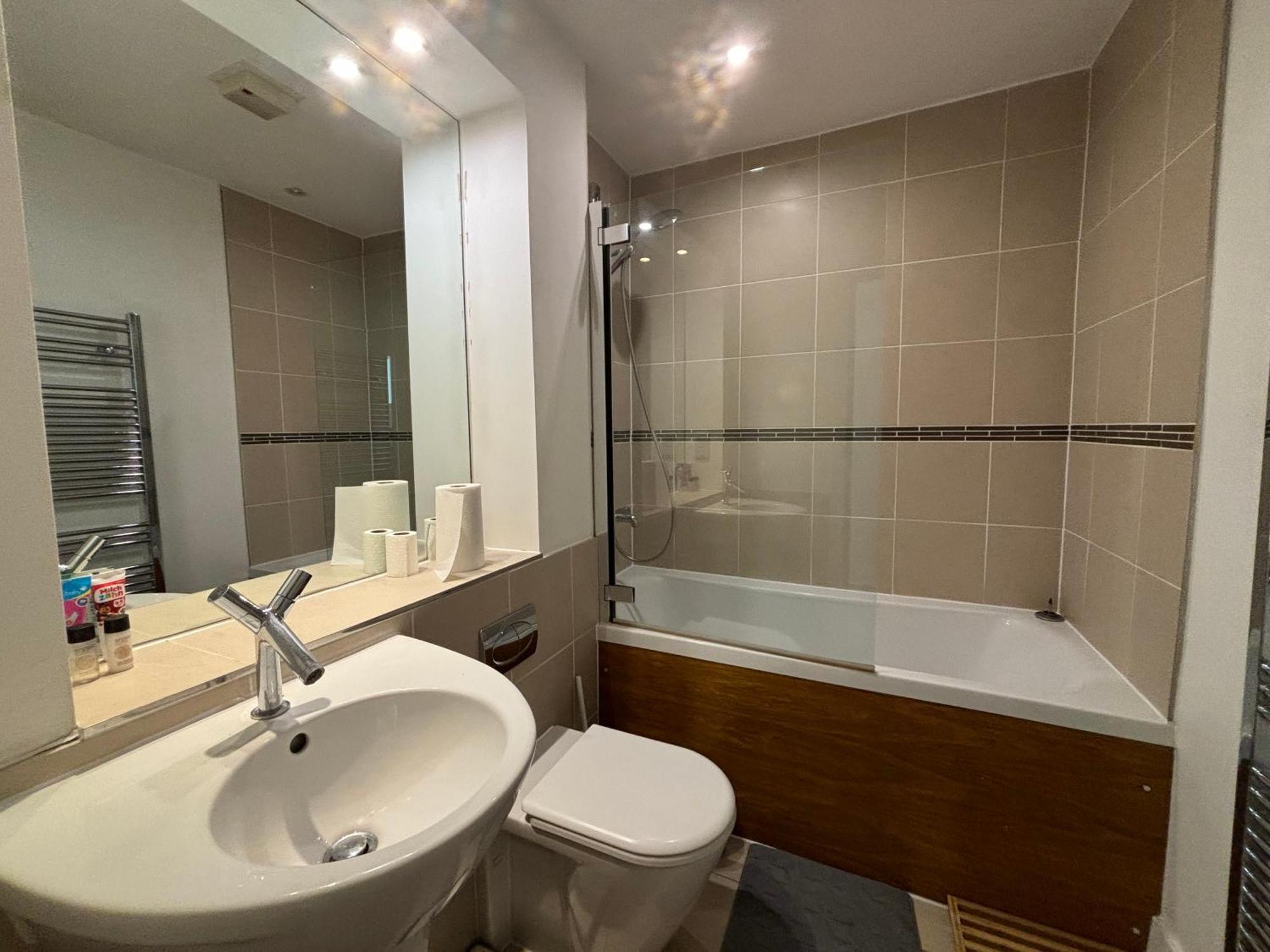 Apartment Stylish 1bd Flat In Gated Community Clapham